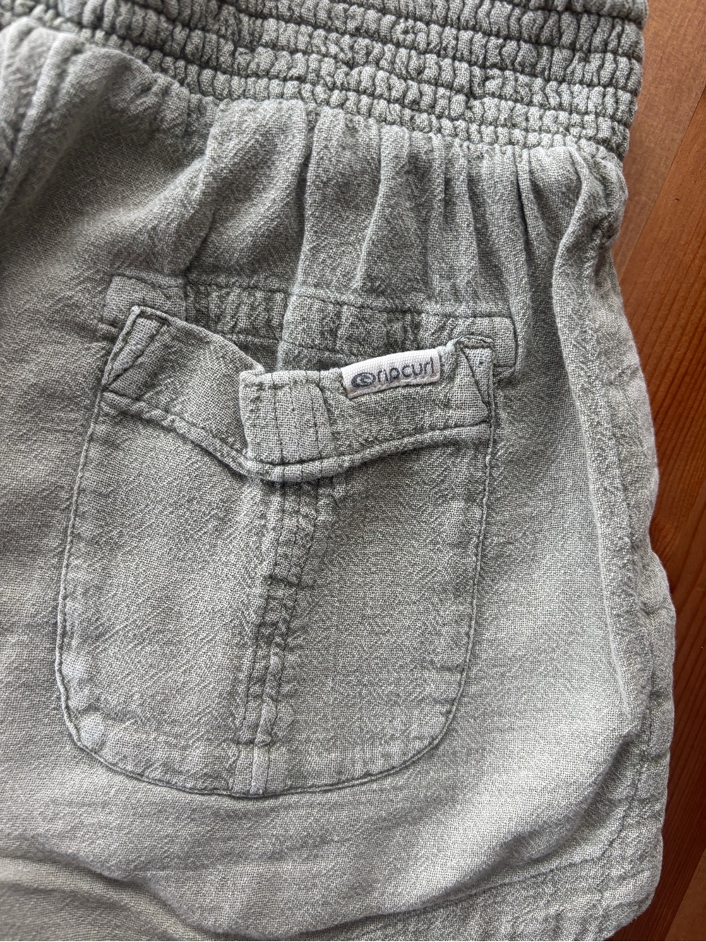 Girls Rip Curl Sage Green Elastic-Waist Athletic Shorts - Picture 4 of 4